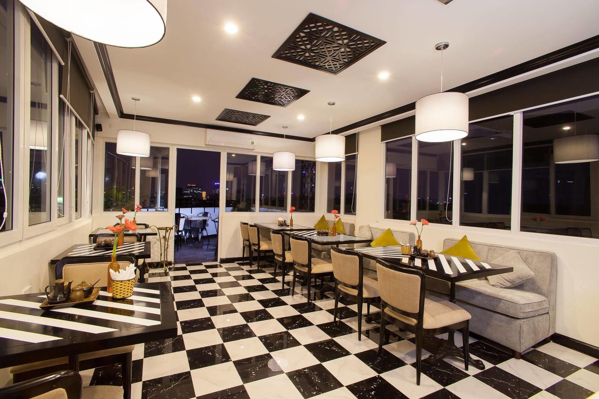 Serenity Diamond Hotel Hanoi Exterior foto
